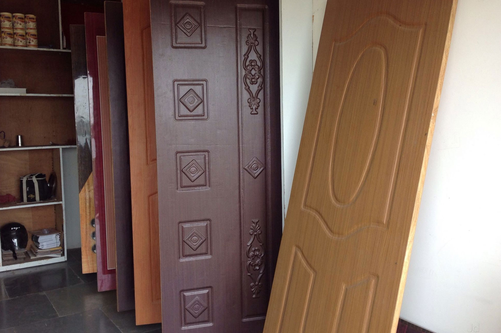 درب پلی وود | خرید انواع درب چوب پلاست و ضد سرقت چوبی در فروشگاه اینترنتی حامی درب